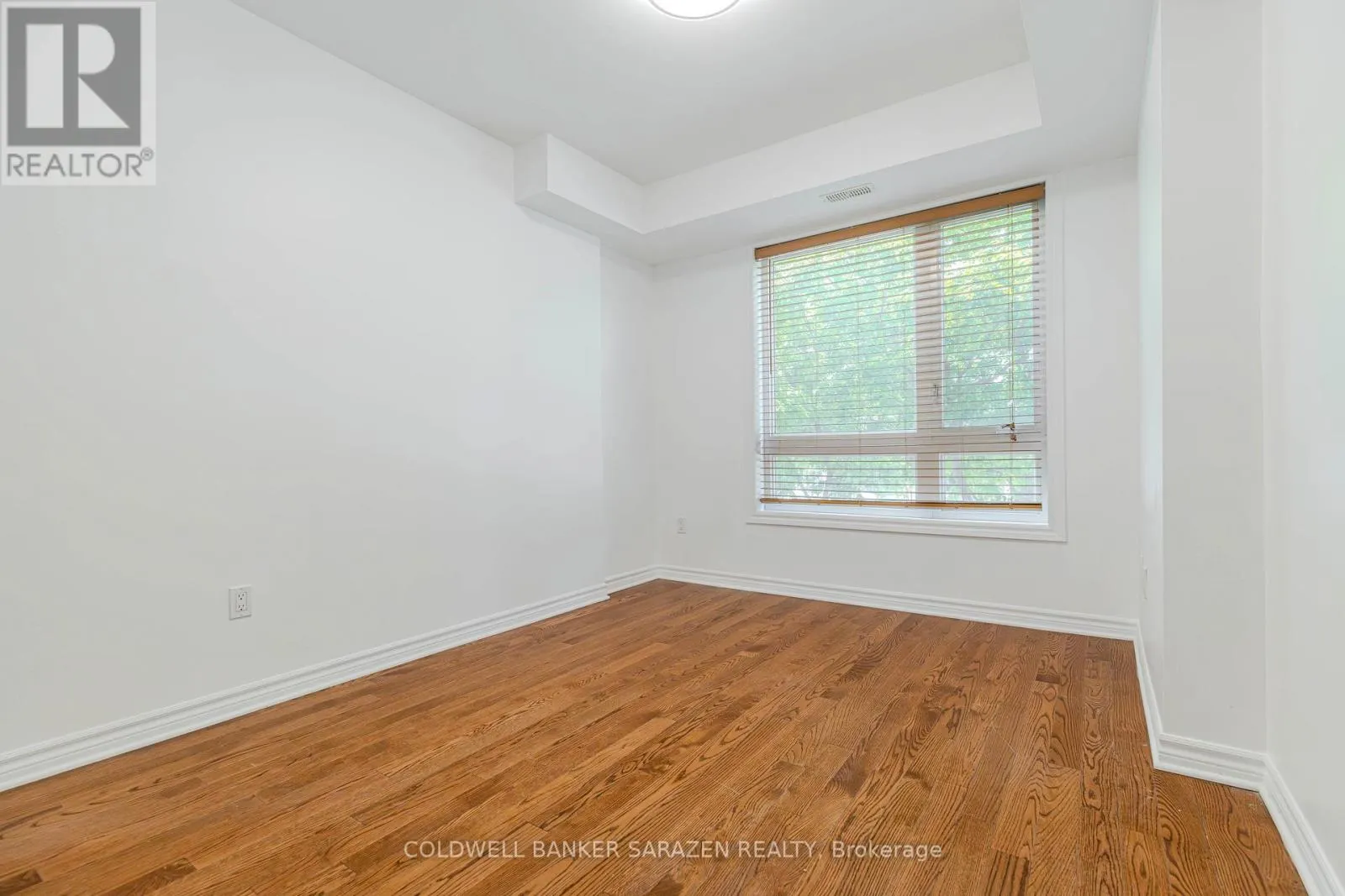 218 - 429 KENT STREET