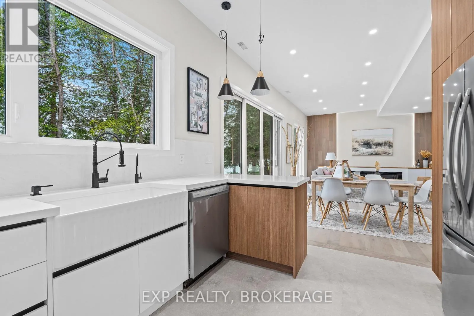 121B VARTY LAKE ROAD