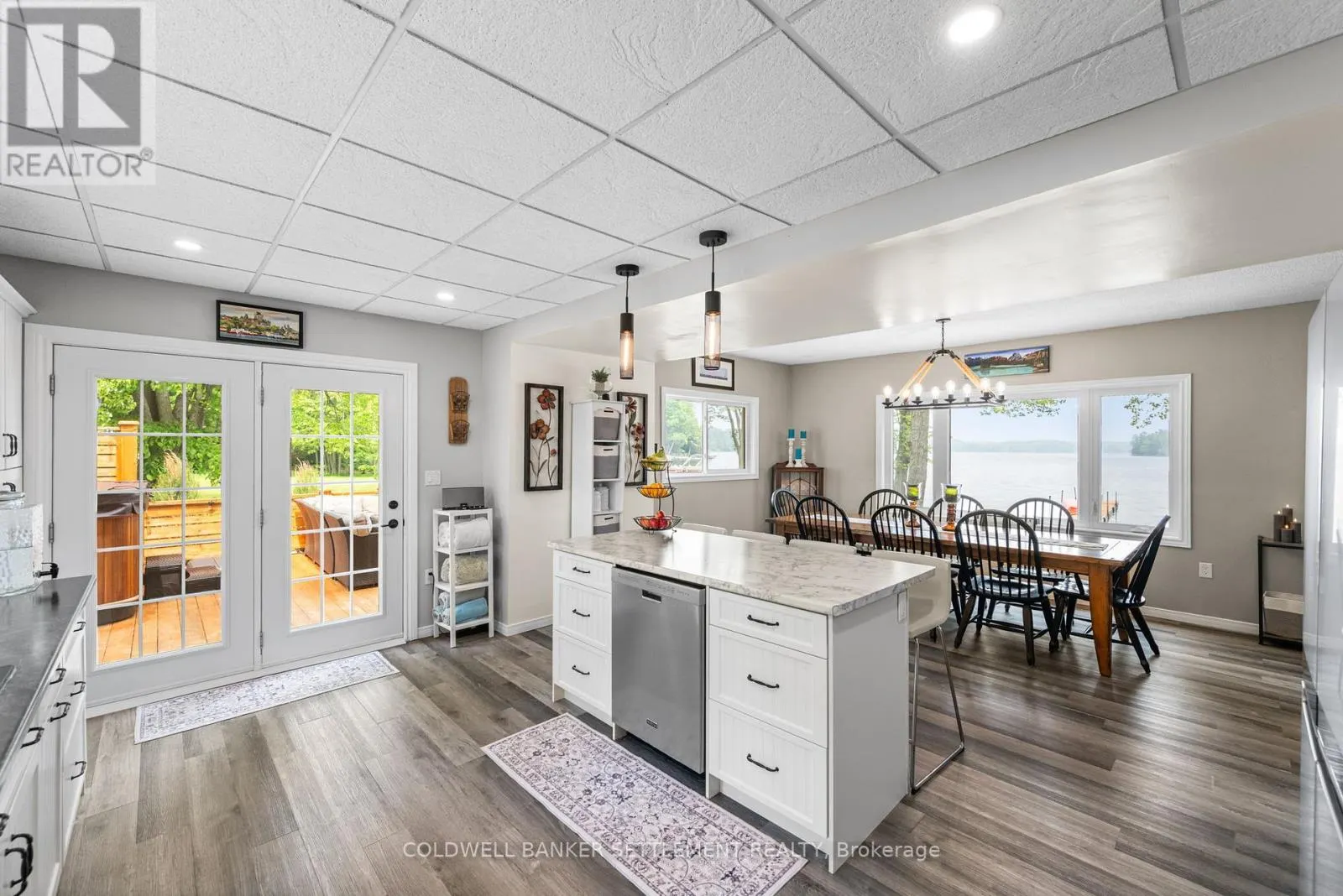 1021 TRILLIUM POINT ROAD