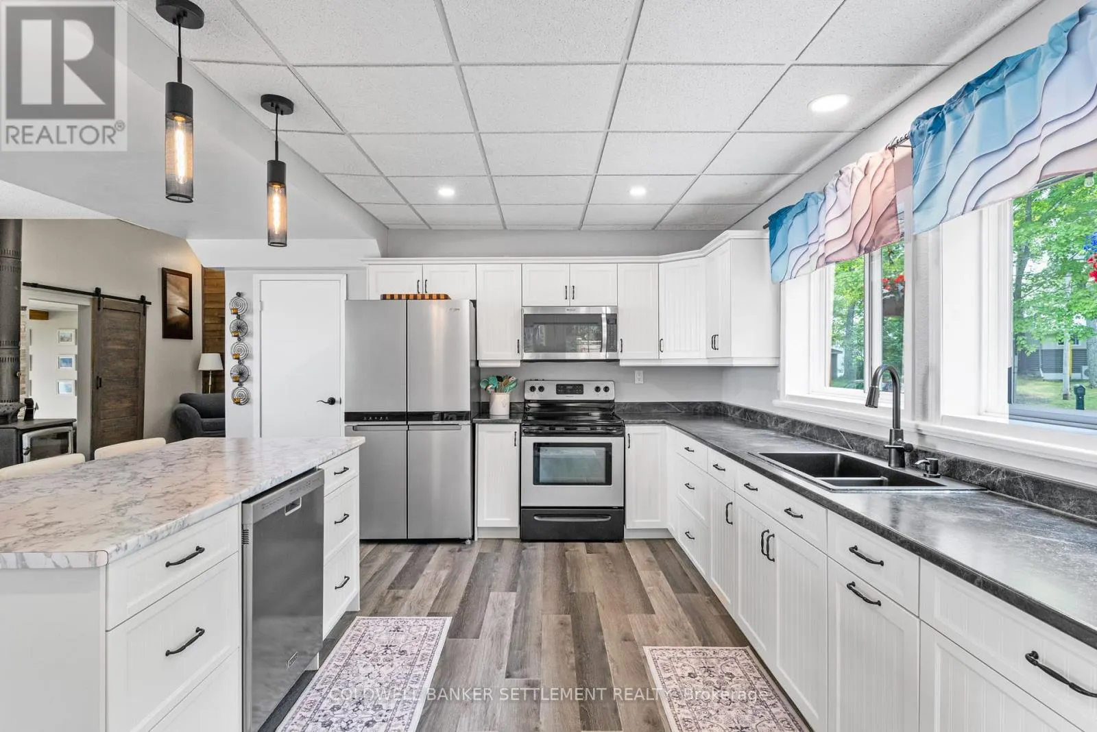 1021 TRILLIUM POINT ROAD