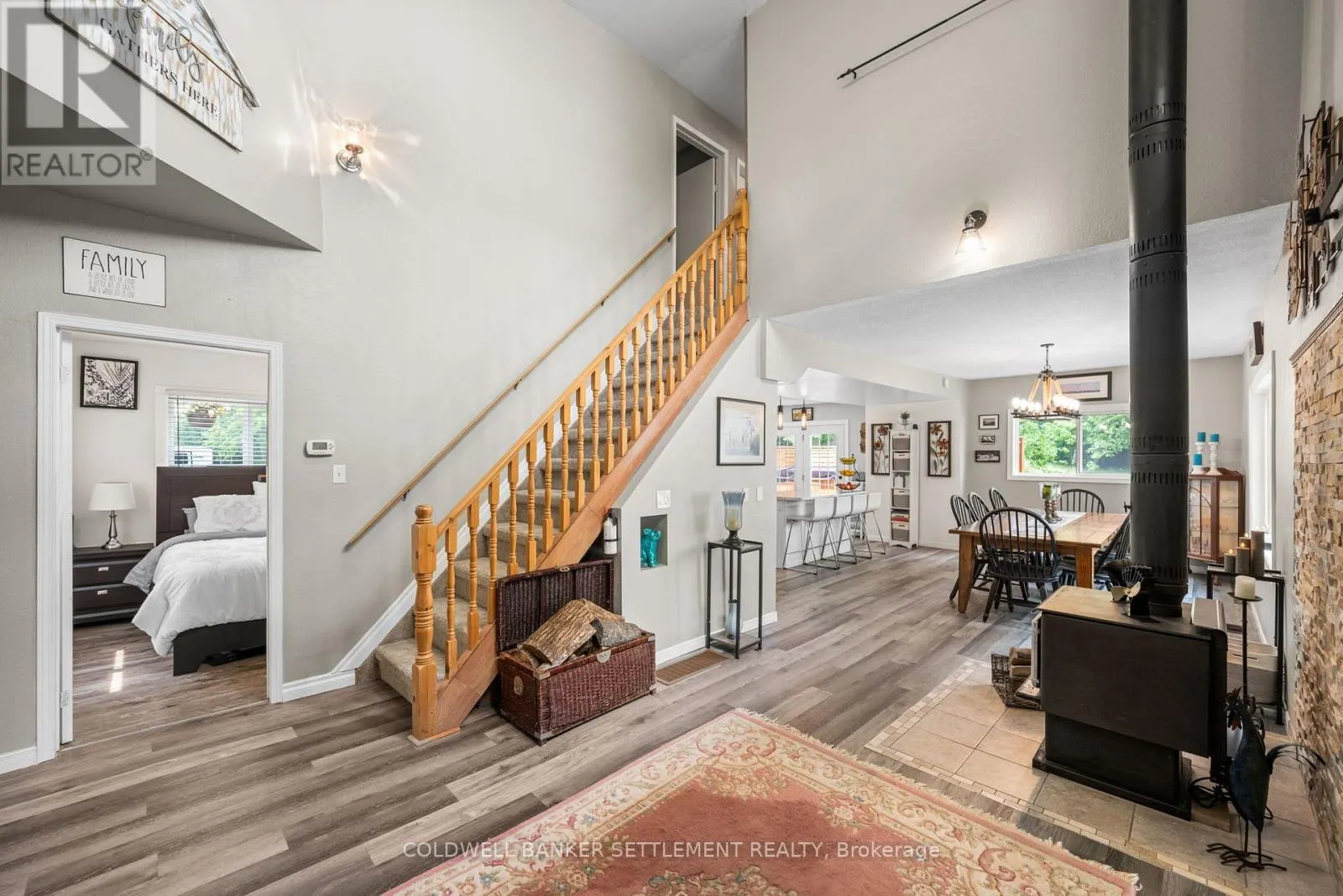 1021 TRILLIUM POINT ROAD