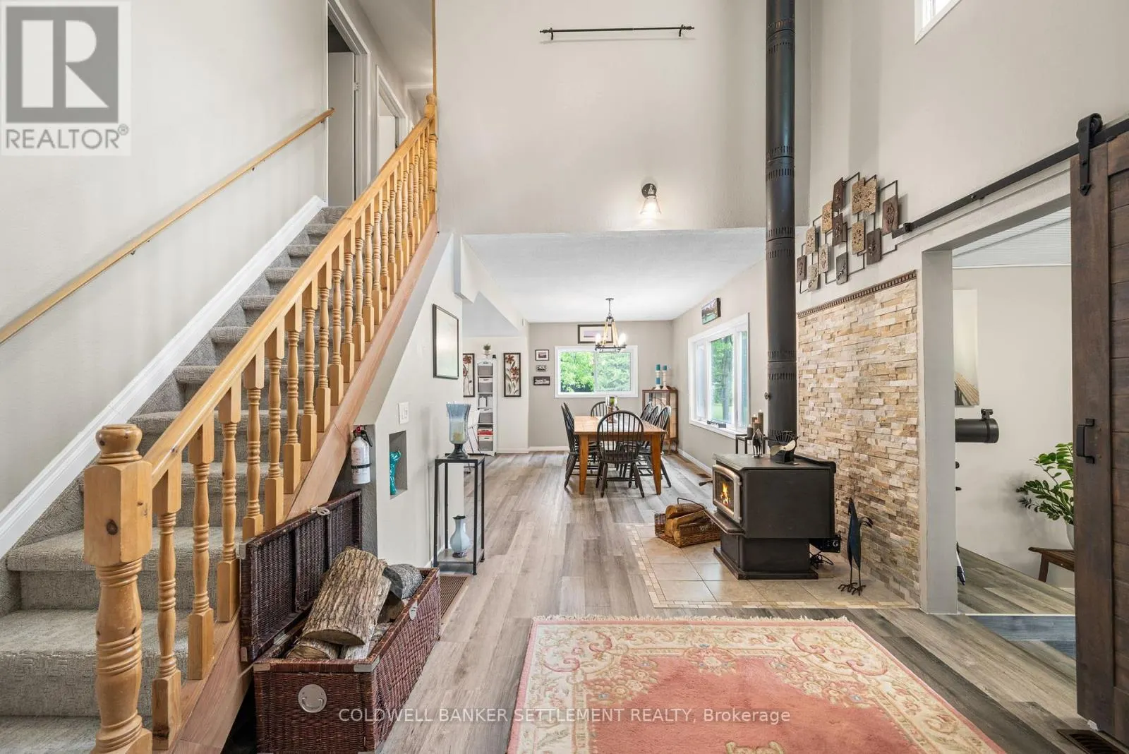 1021 TRILLIUM POINT ROAD