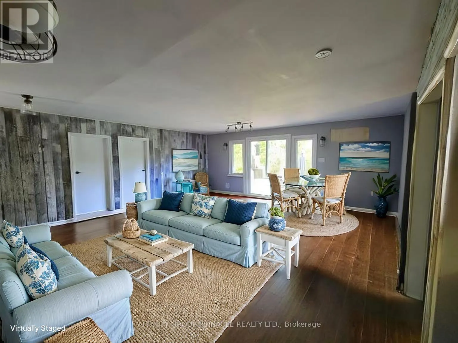2473 SELWYN BAY LANE