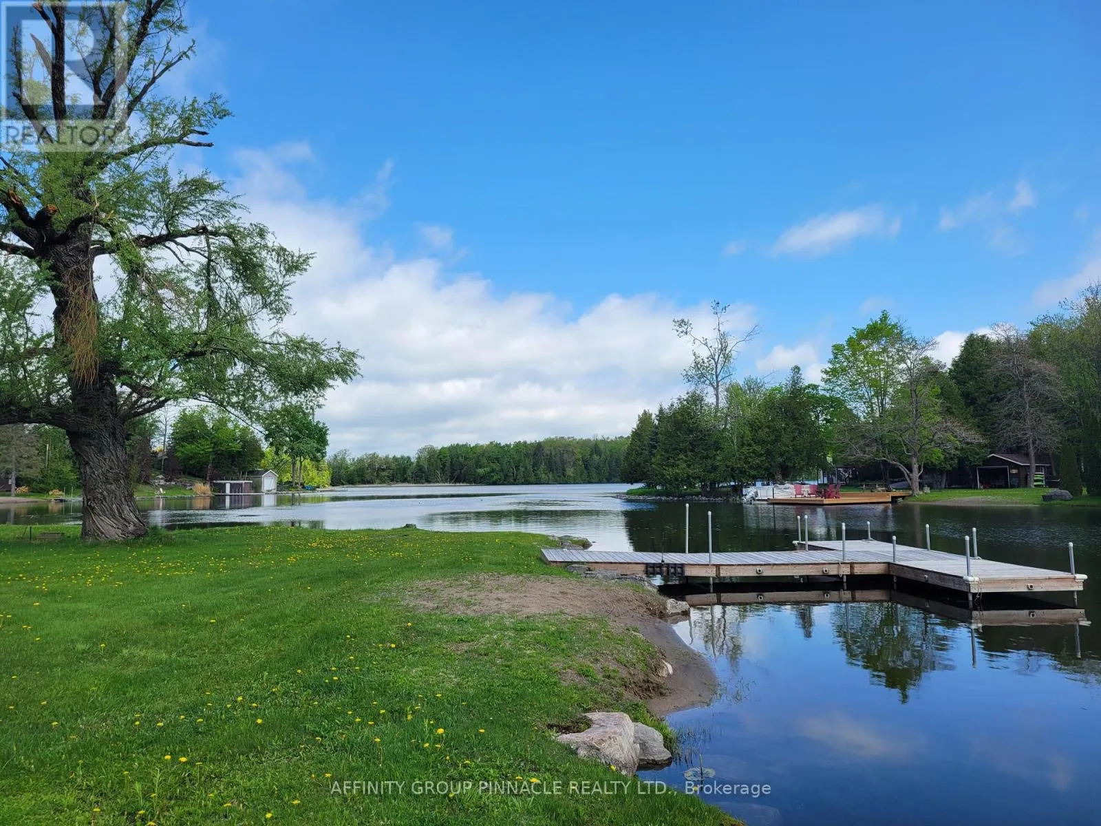 2473 SELWYN BAY LANE
