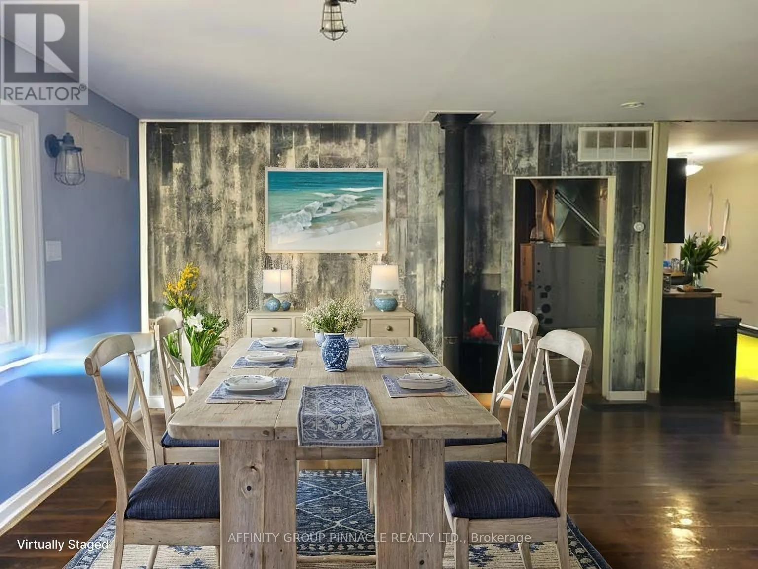 2473 SELWYN BAY LANE