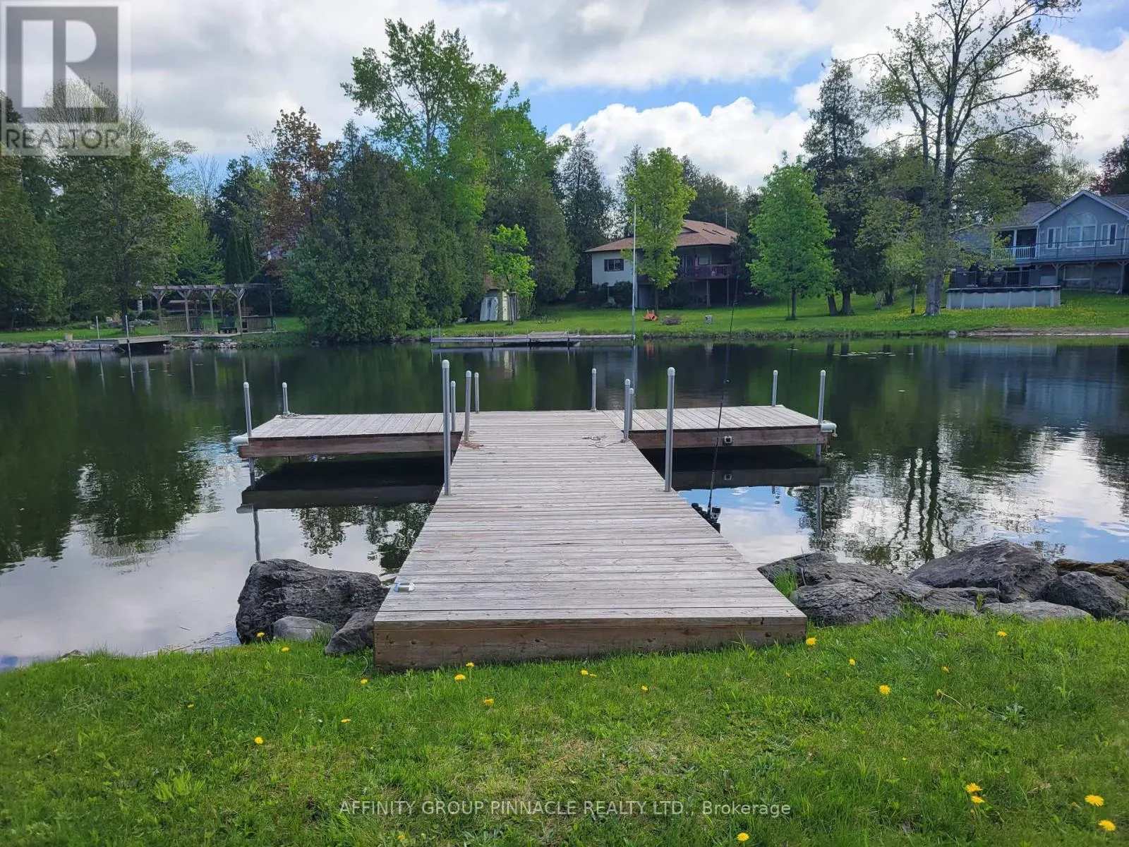 2473 SELWYN BAY LANE
