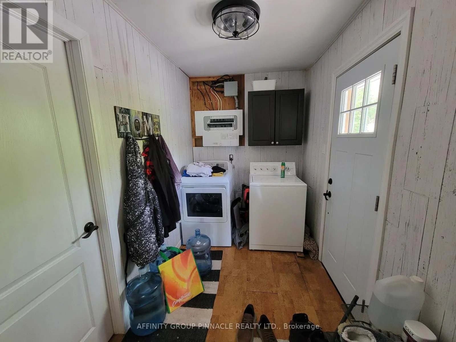 2473 SELWYN BAY LANE