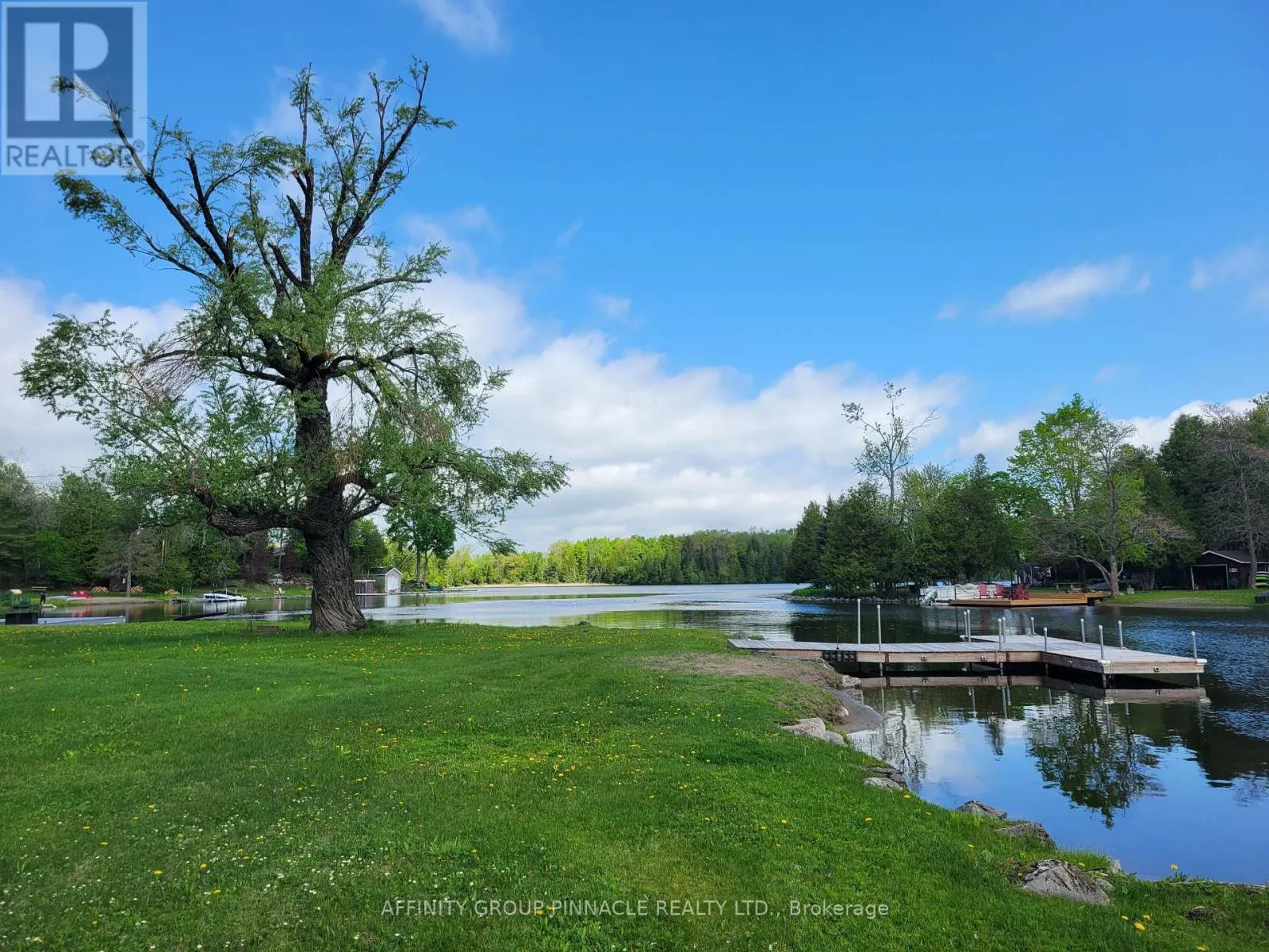 2473 SELWYN BAY LANE