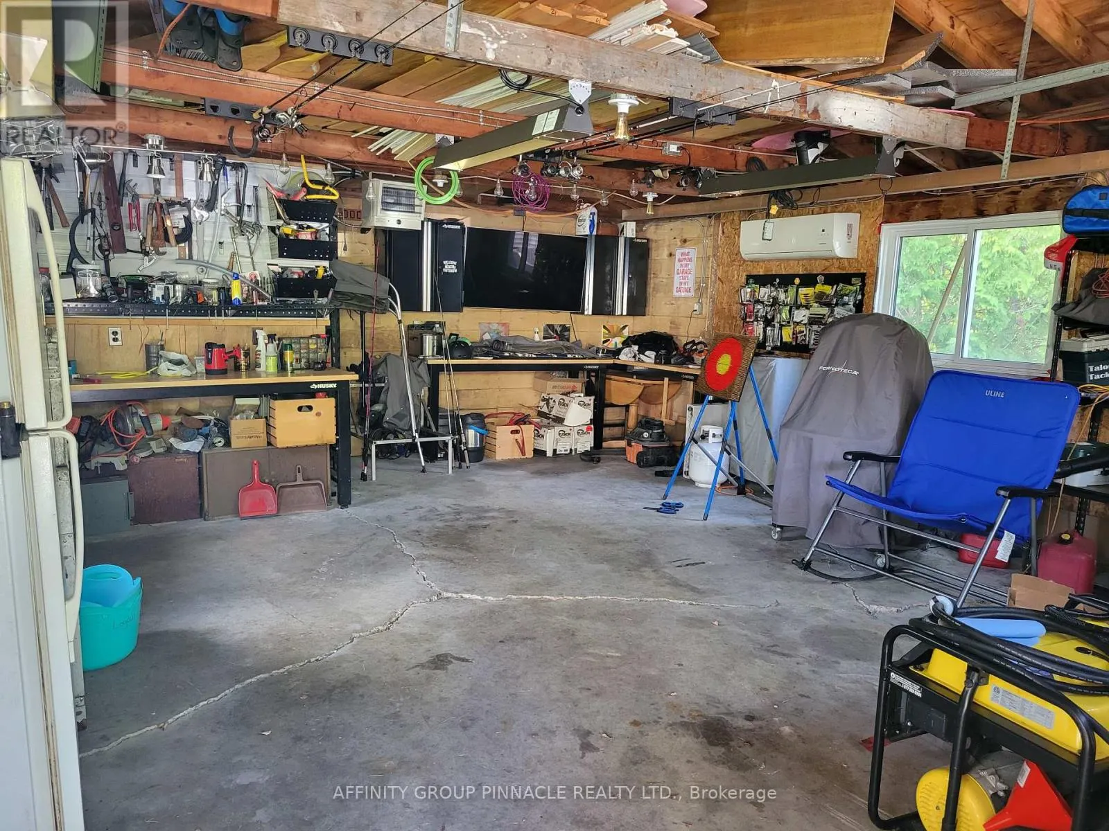 2473 SELWYN BAY LANE