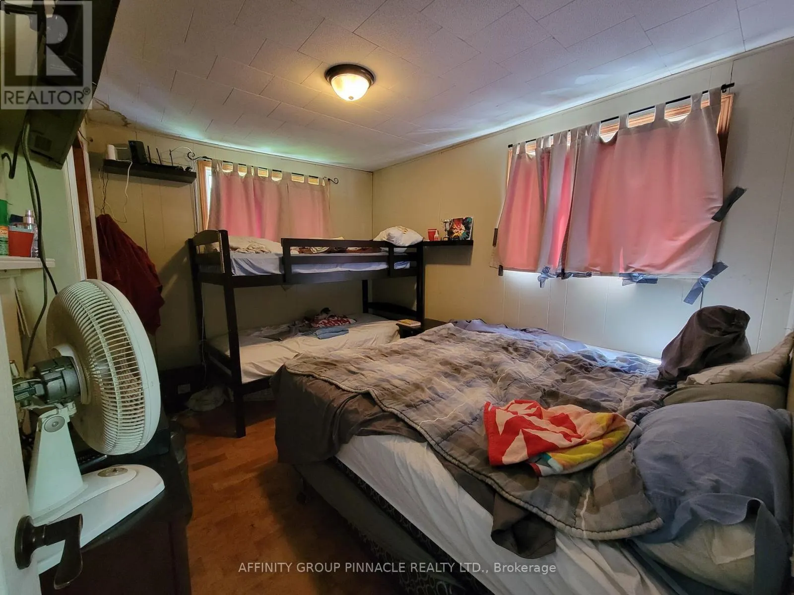 2473 SELWYN BAY LANE