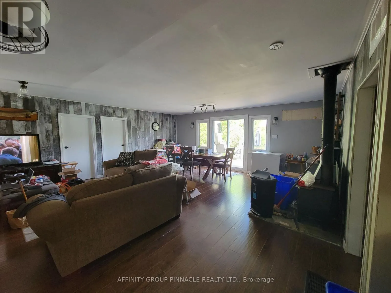 2473 SELWYN BAY LANE