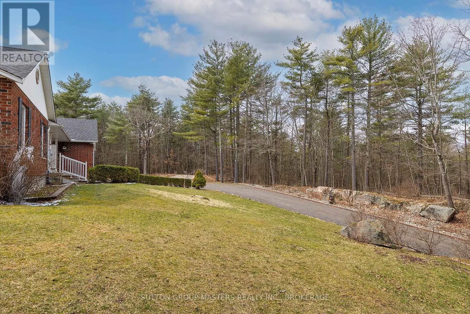 168 ESCOTT ROCKPORT ROAD