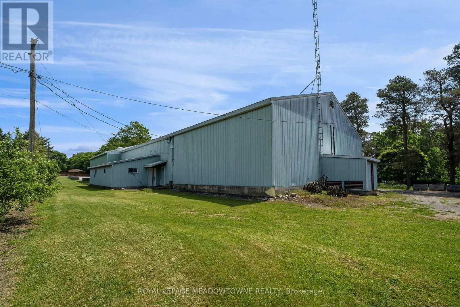1453 MILBUROUGH LINE