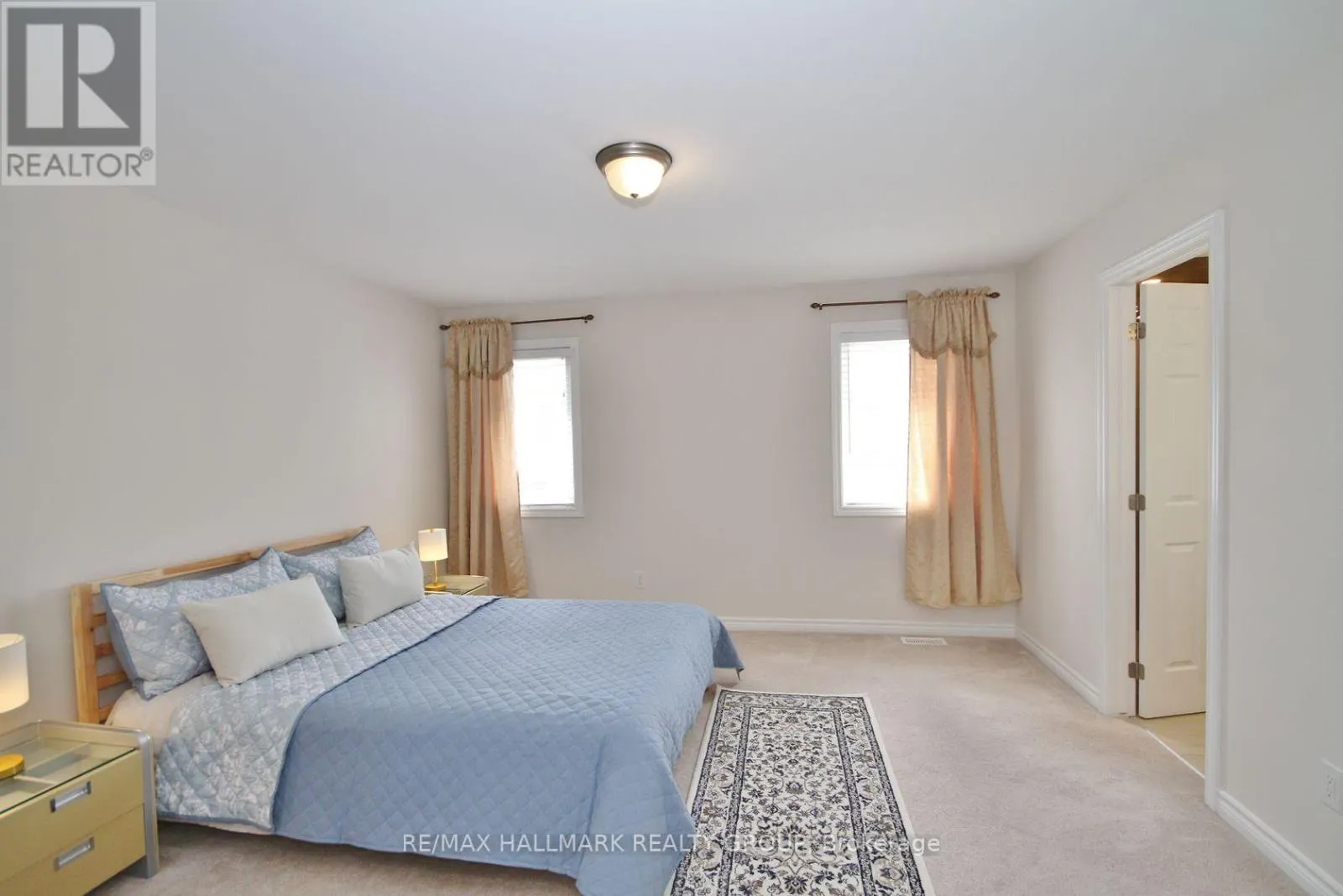 780 LOGPERCH CIRCLE