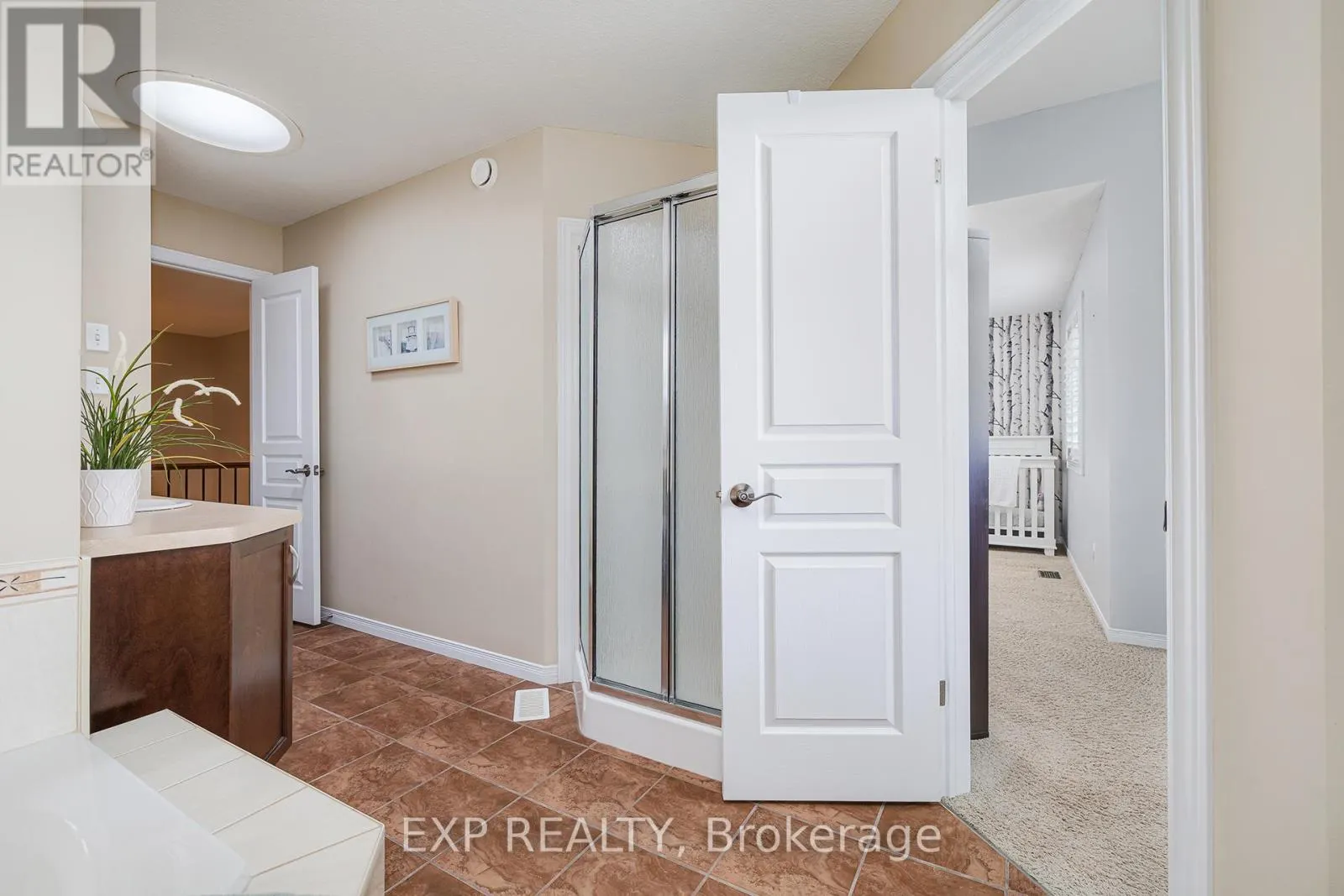 18 - 31 TOWNSEND DRIVE