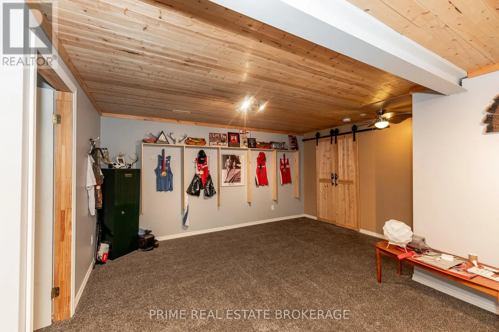 44 RIVERBANK DRIVE