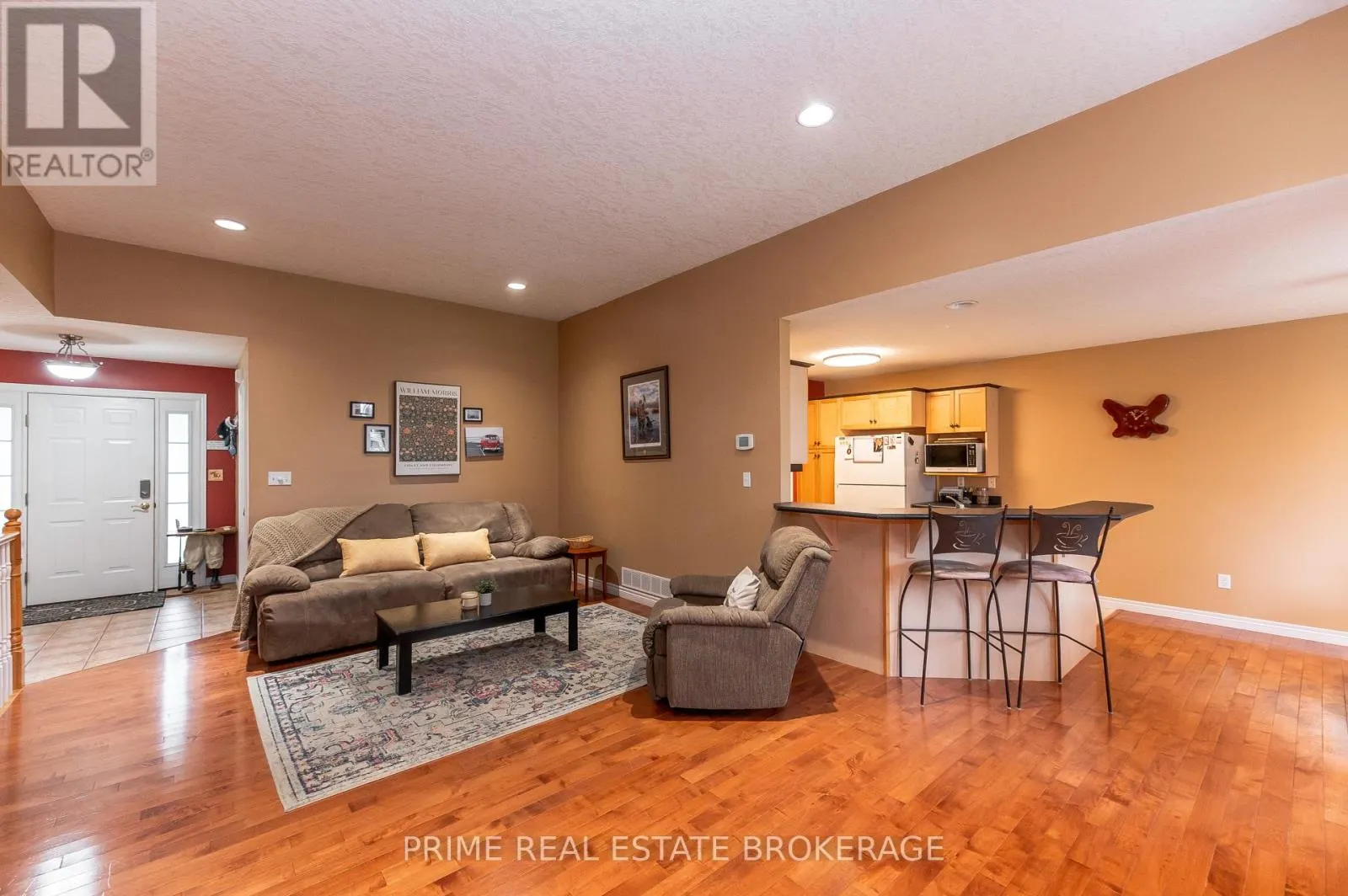 44 RIVERBANK DRIVE