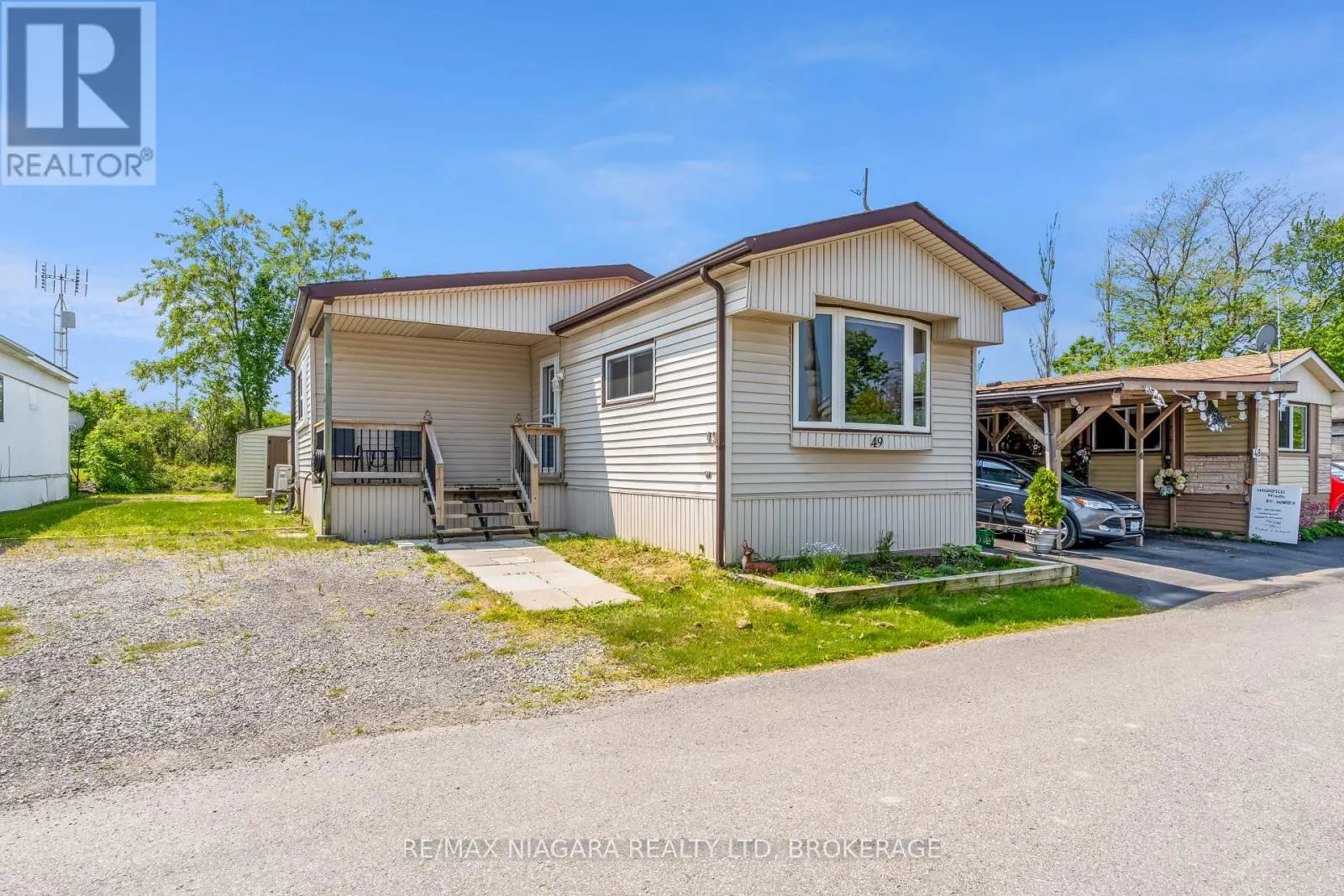 49 - 2175 MEWBURN ROAD, #49