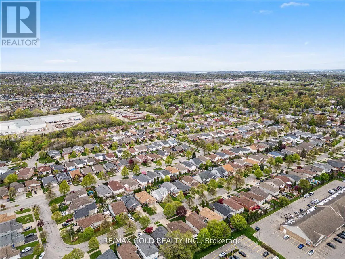 8163 HARVEST CRESCENT