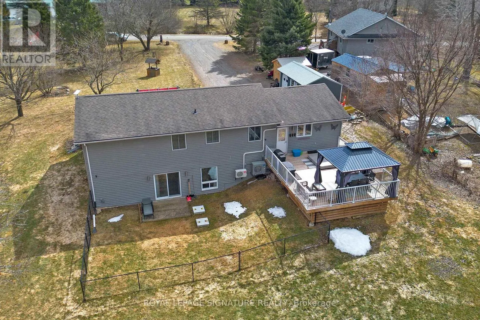 58 ARANDA WAY