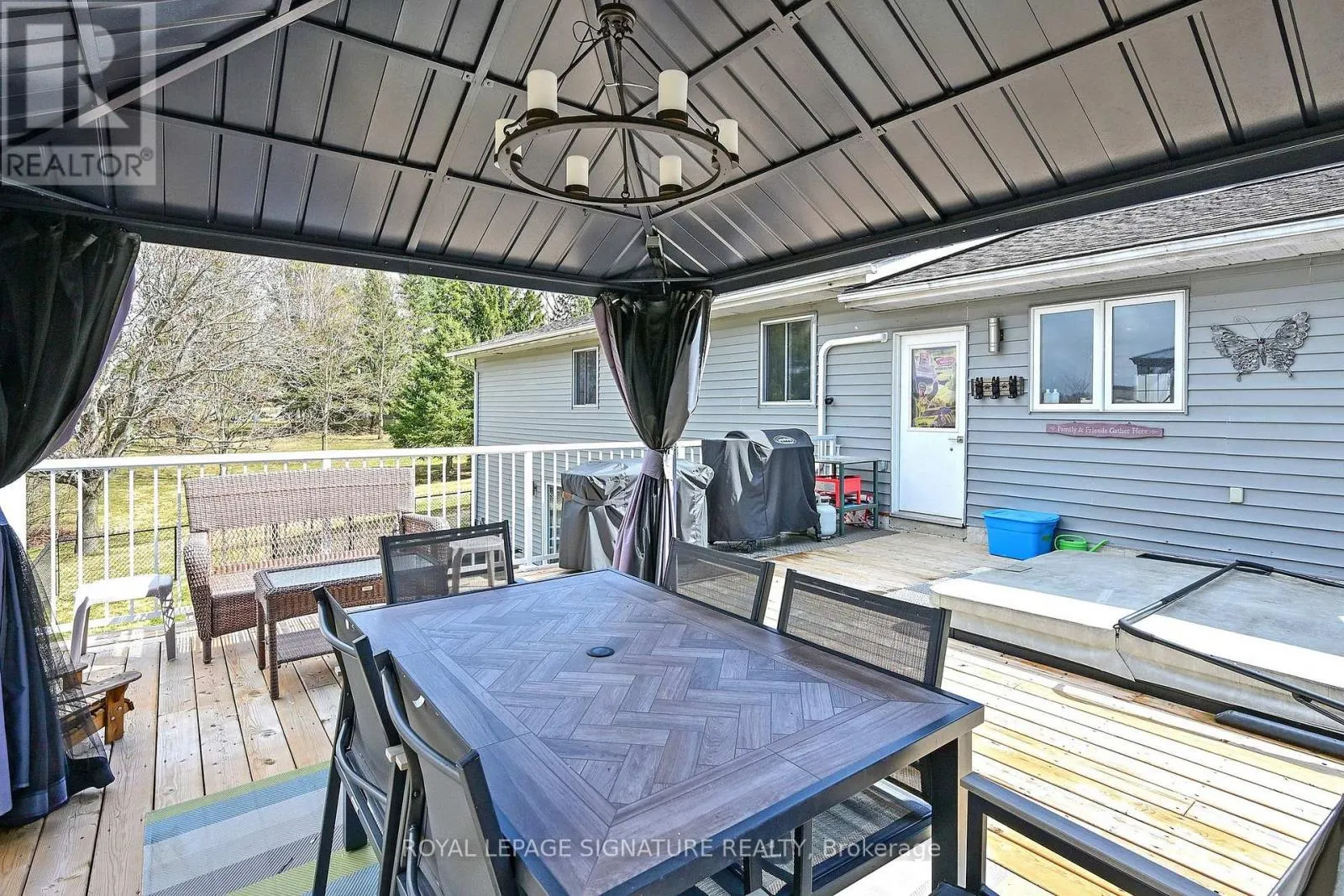 58 ARANDA WAY