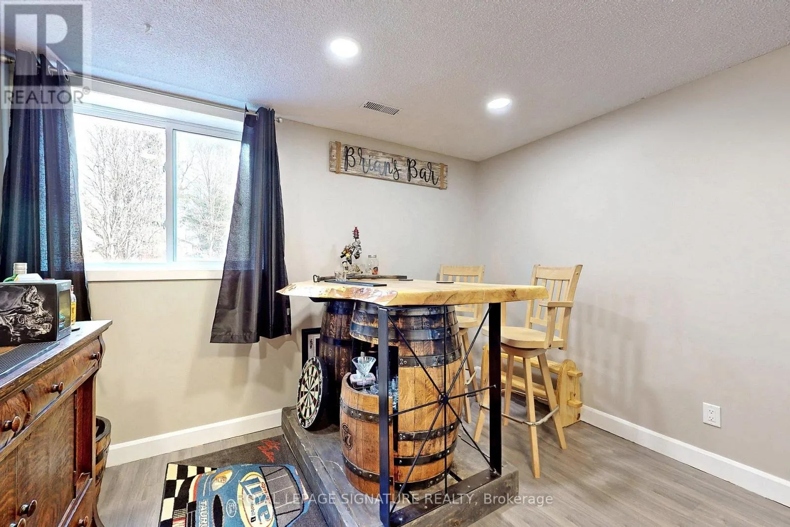 58 ARANDA WAY