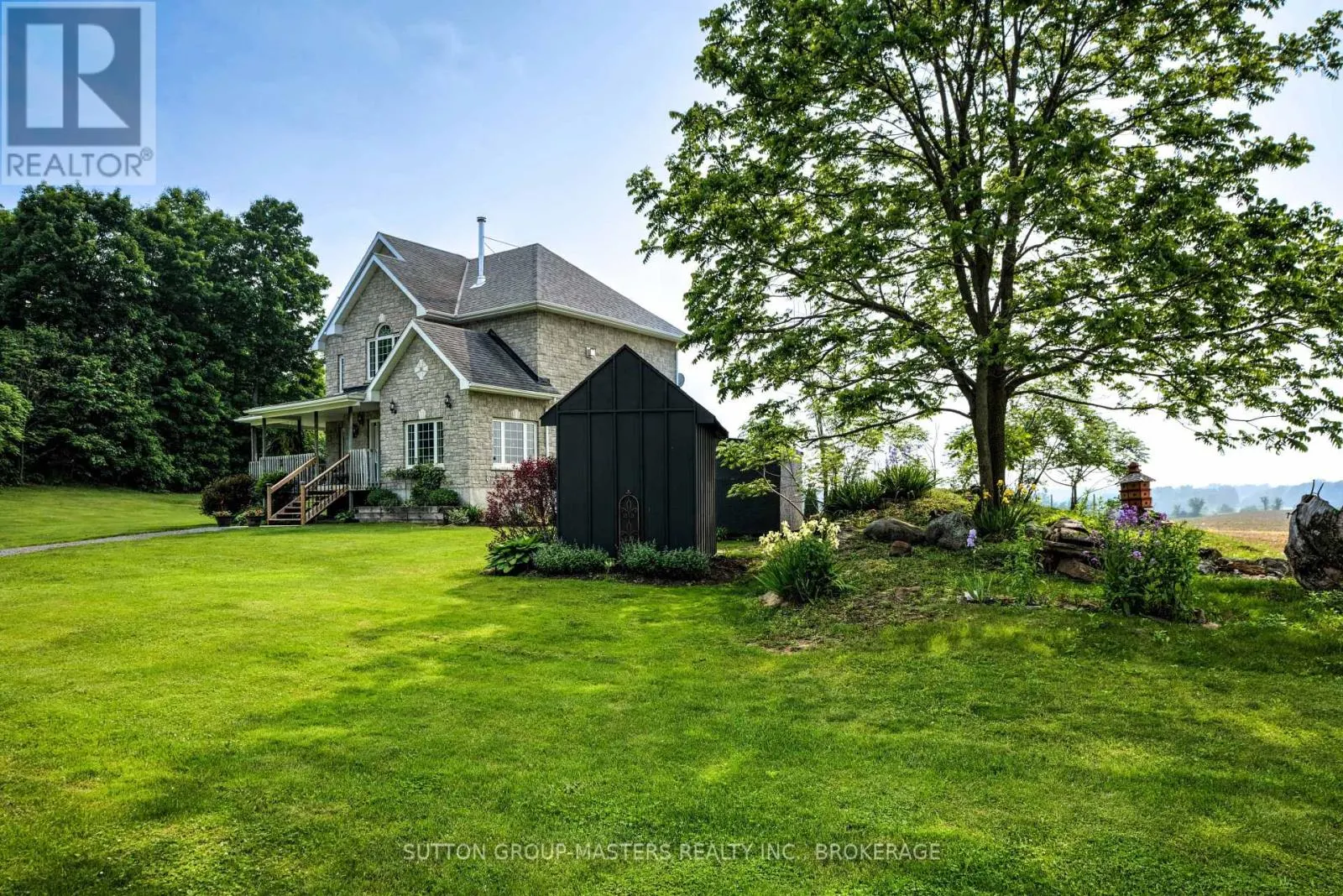 302 GREENS ROAD
