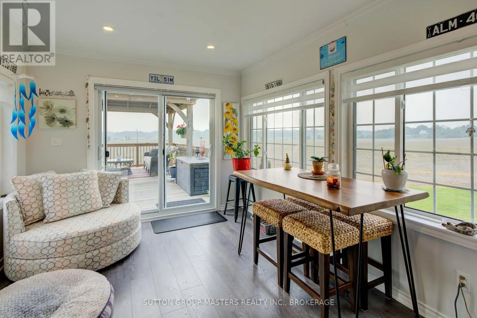 302 GREENS ROAD
