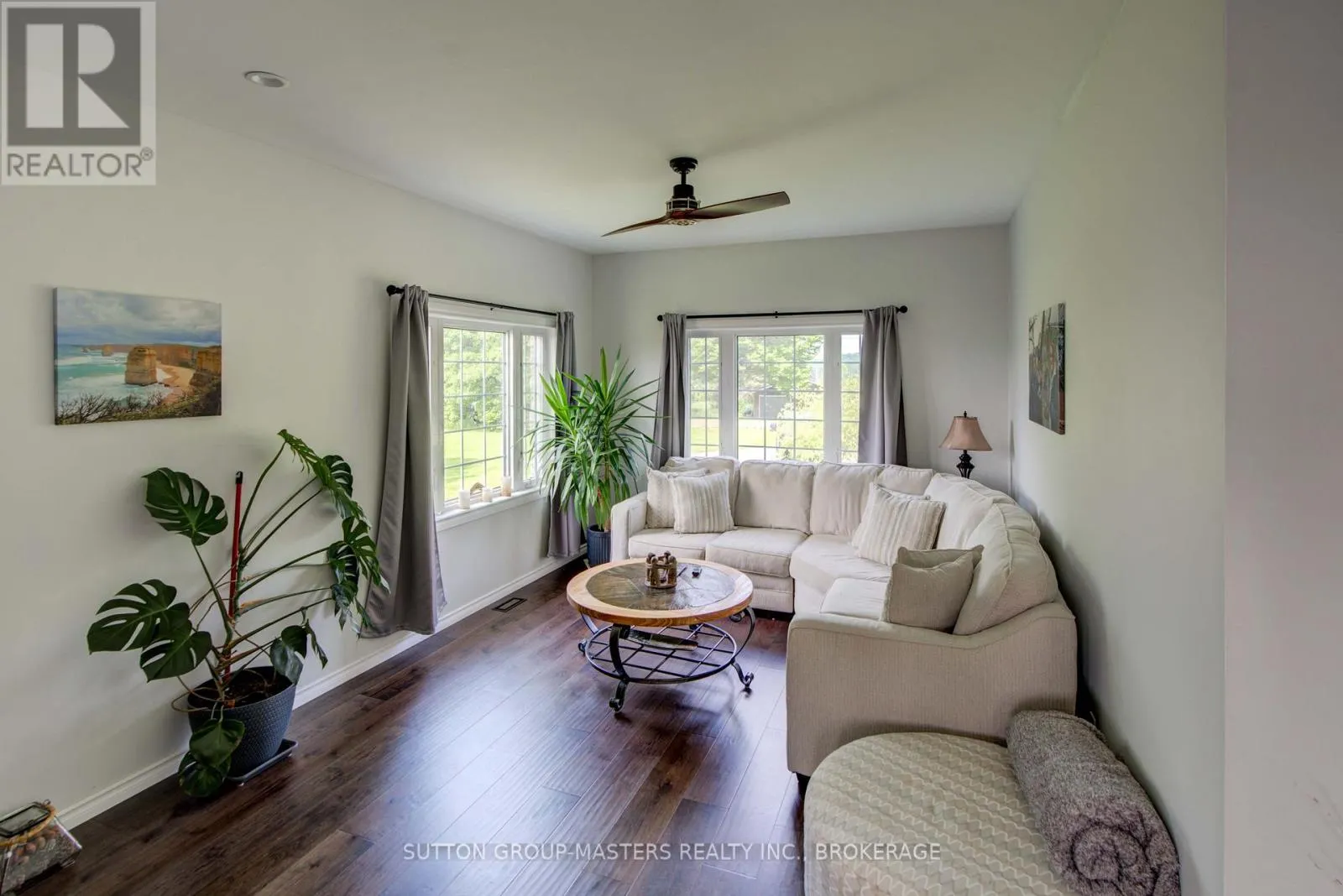 302 GREENS ROAD
