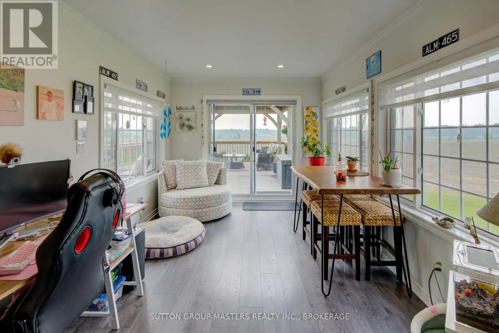 302 GREENS ROAD