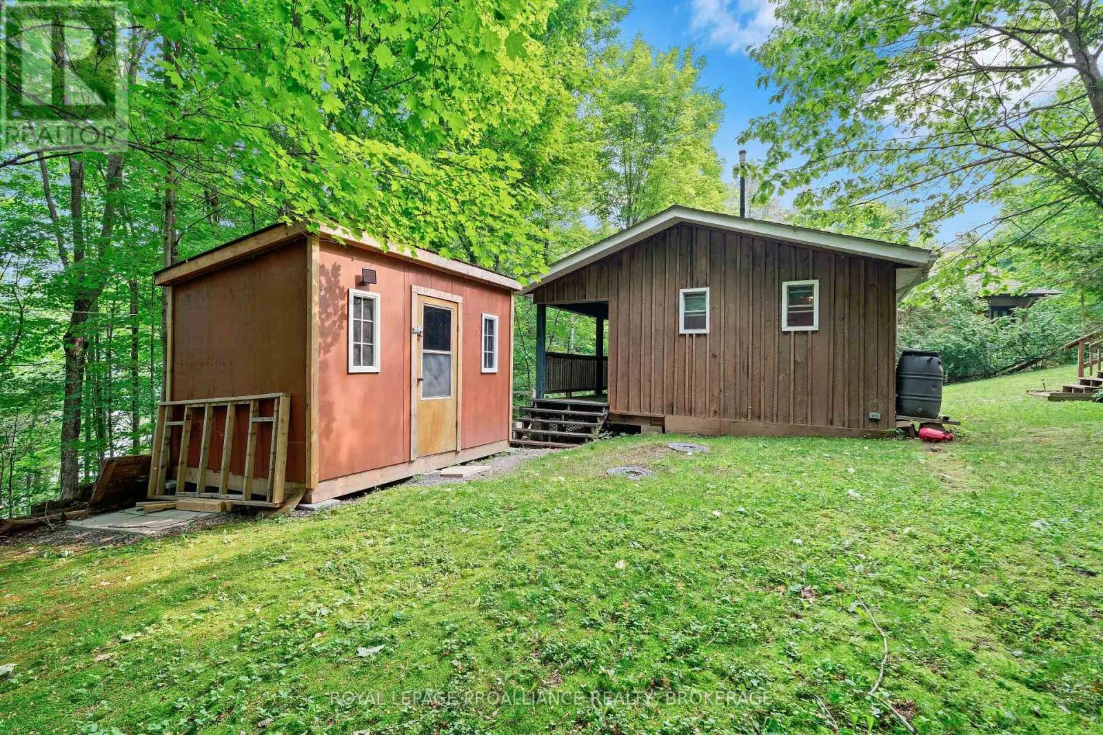 102 KEEPSAKE LANE
