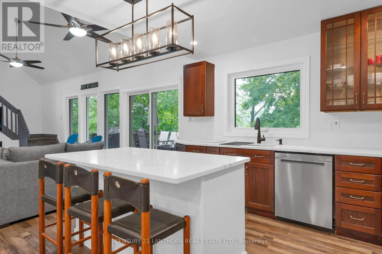 135 CAMP LANE