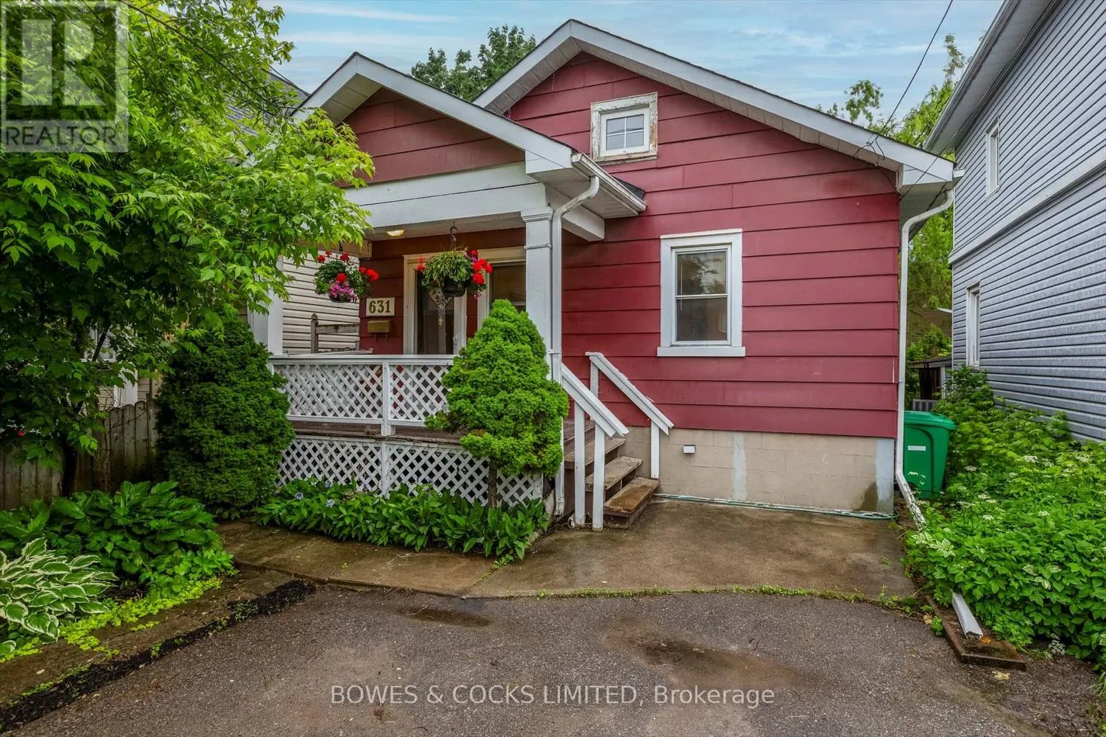 631 DOWNIE STREET