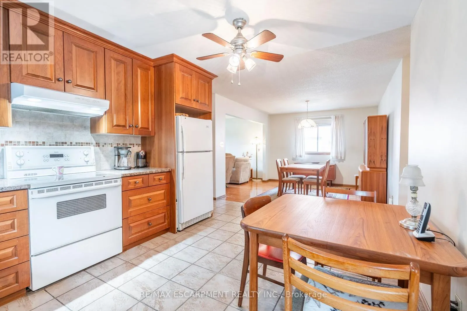 43 TRENHOLME CRESCENT