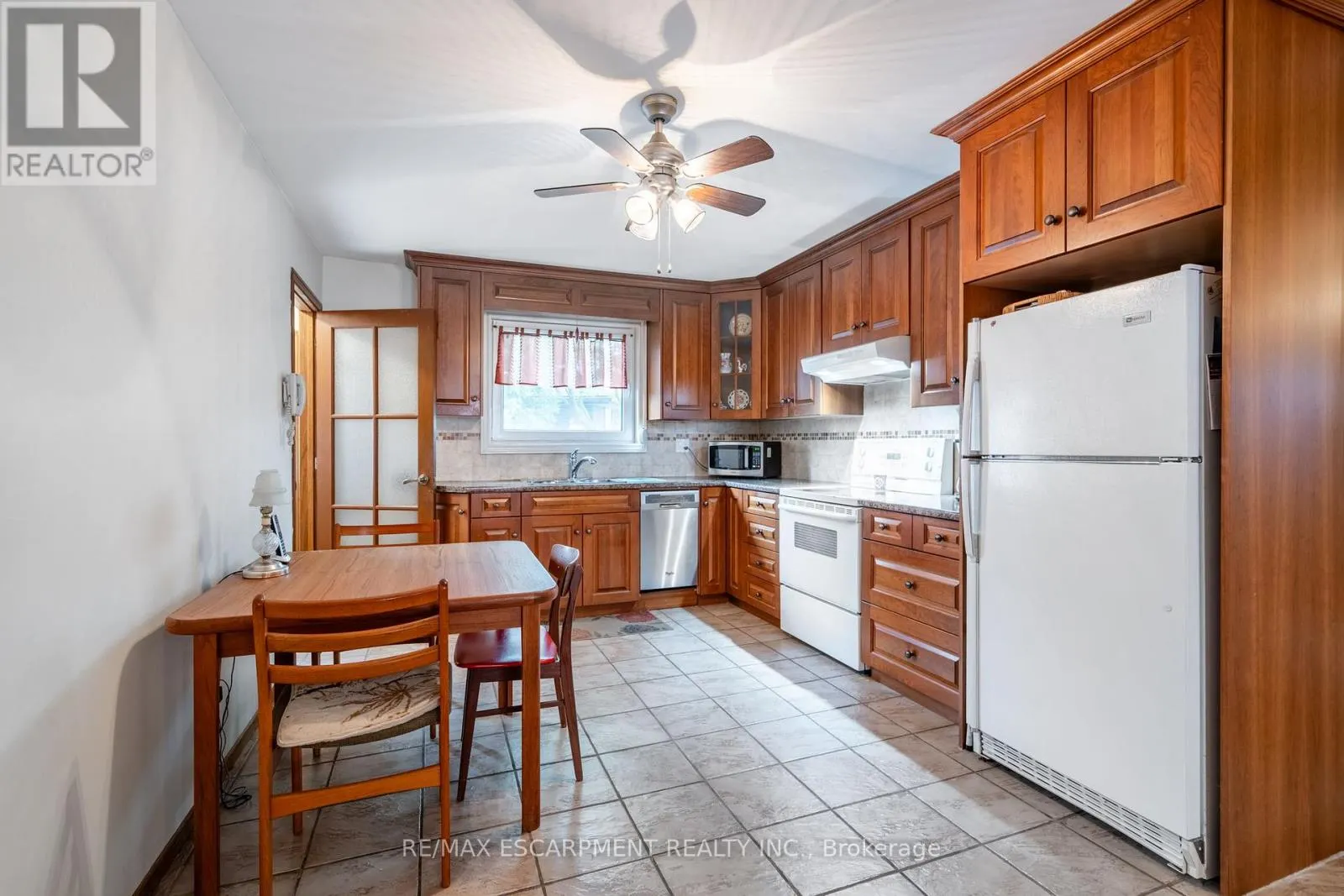 43 TRENHOLME CRESCENT