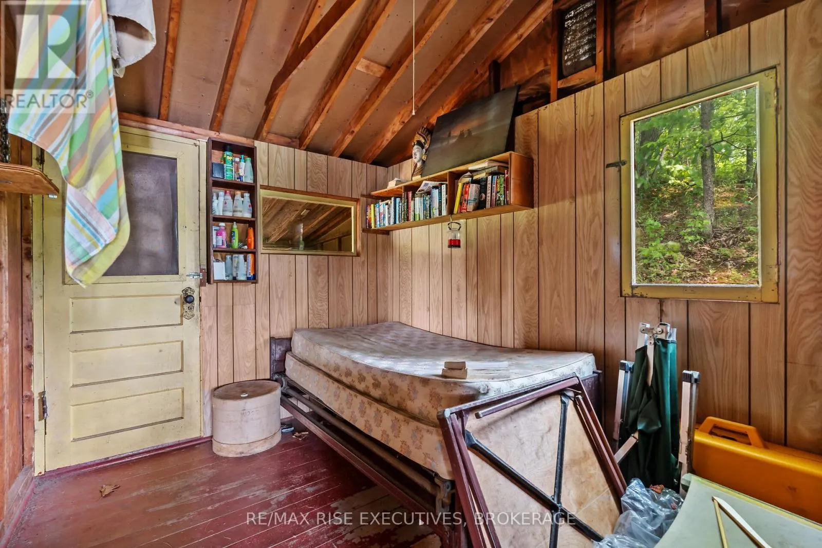 252 DEAN ISLAND ROAD