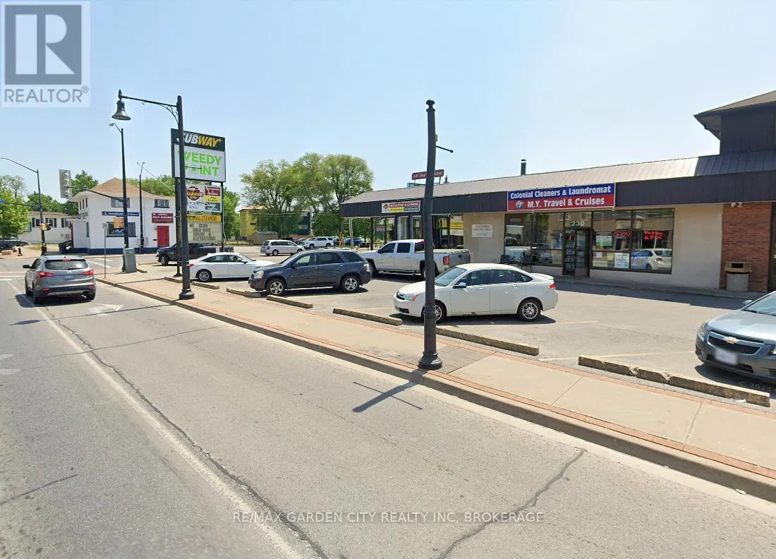 UNIT B - 230 MAIN STREET W, #Unit B