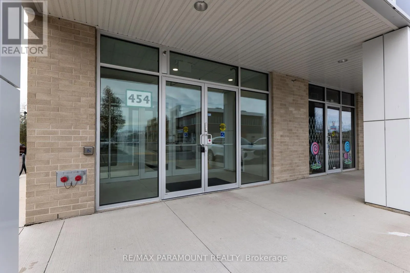 208 - 454 HESPELER ROAD