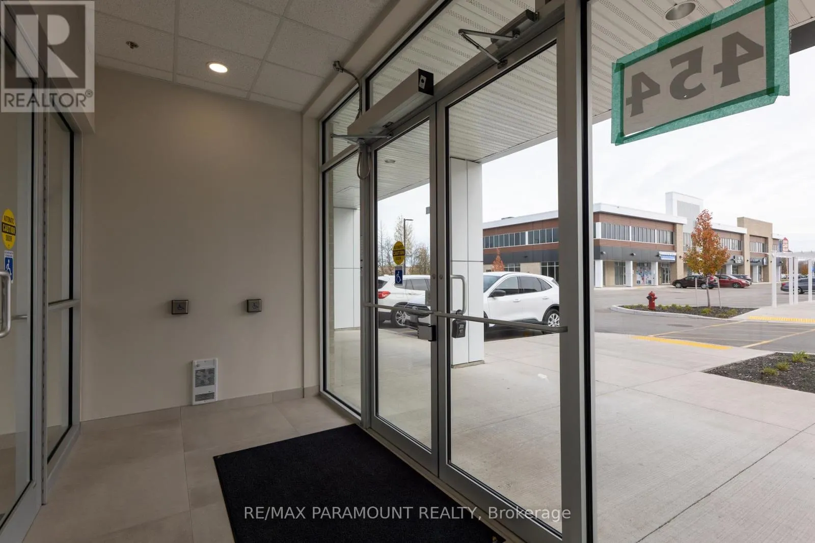 208 - 454 HESPELER ROAD