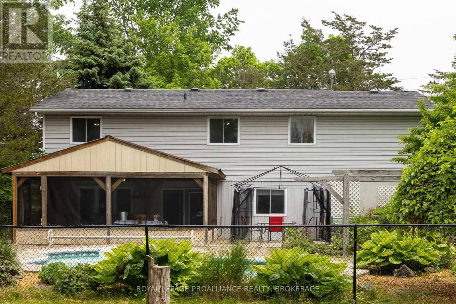 1223 COUNTY ROAD 9