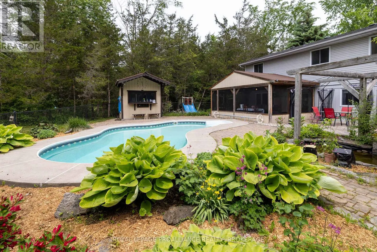 1223 COUNTY ROAD 9