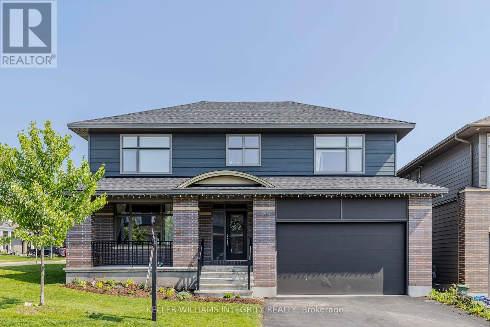 131 ESCARPMENT CRESCENT