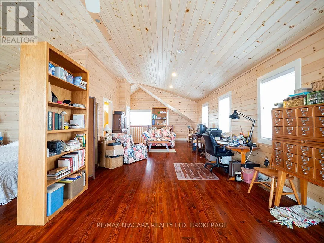 12895 OLD LAKESHORE ROAD W