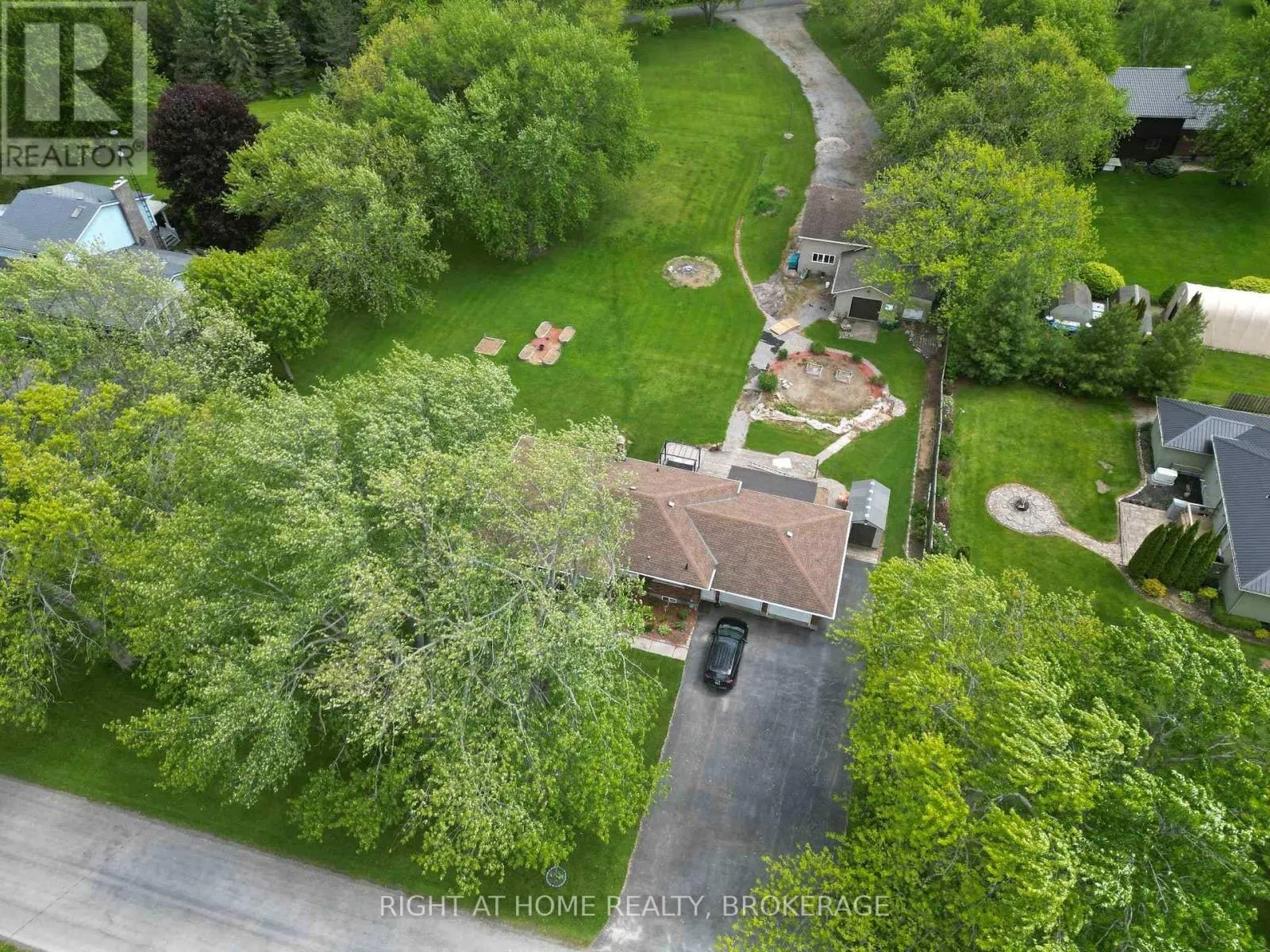 11191 LAKESHORE ROAD