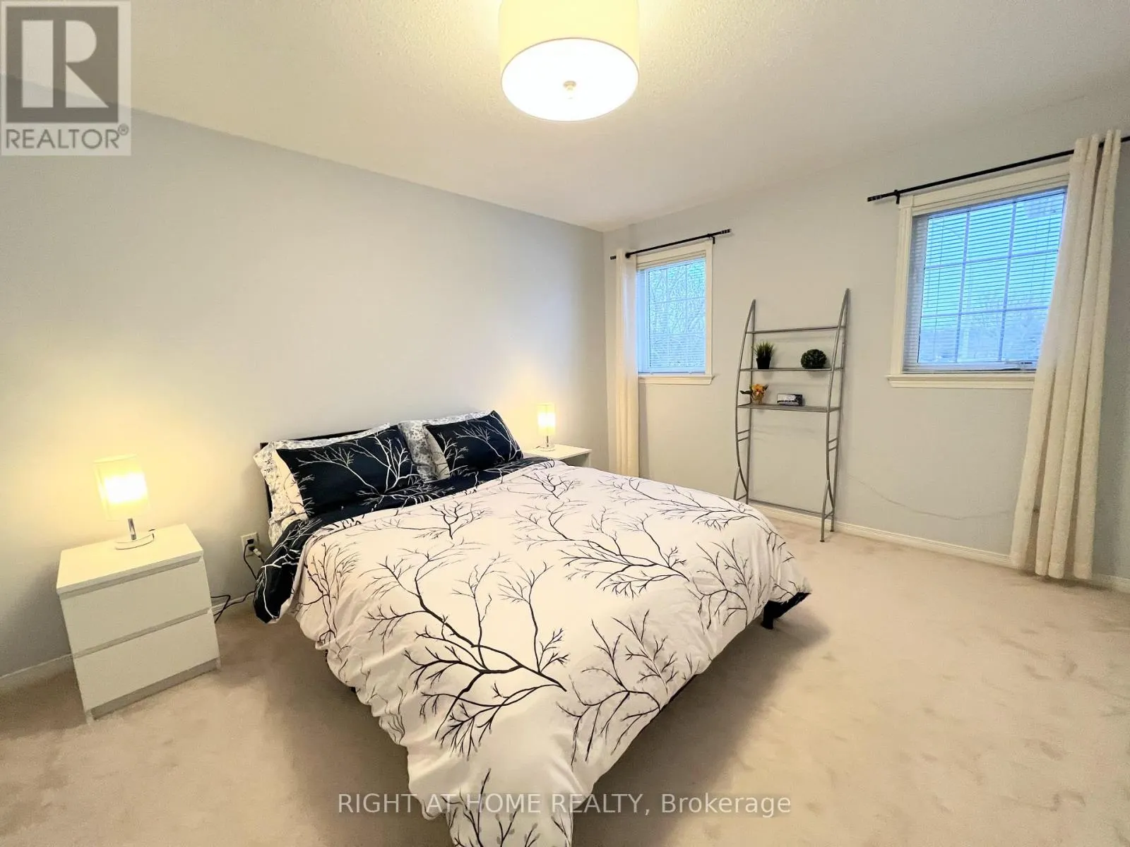 31 FORILLON CRESCENT