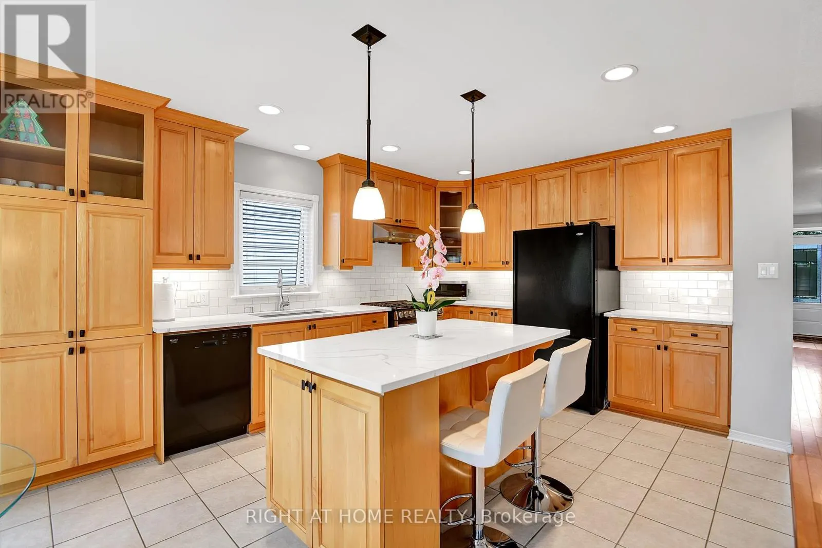 31 FORILLON CRESCENT