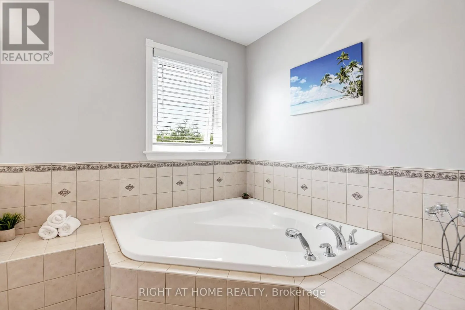 31 FORILLON CRESCENT