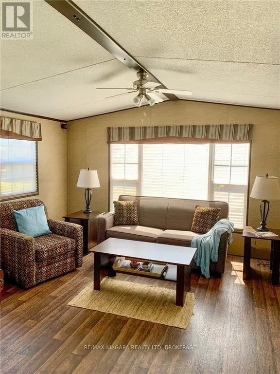 226 - 1501 LINE 8 ROAD, #226