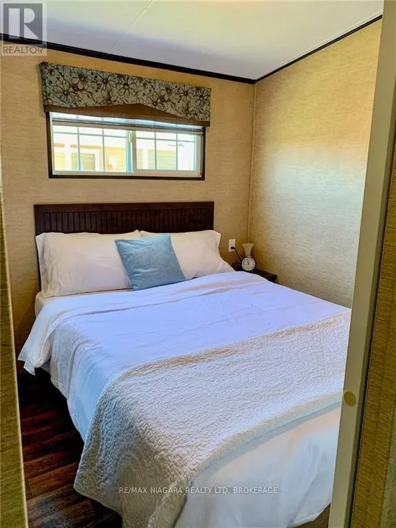 226 - 1501 LINE 8 ROAD, #226