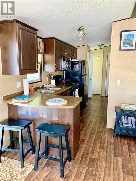 226 - 1501 LINE 8 ROAD, #226